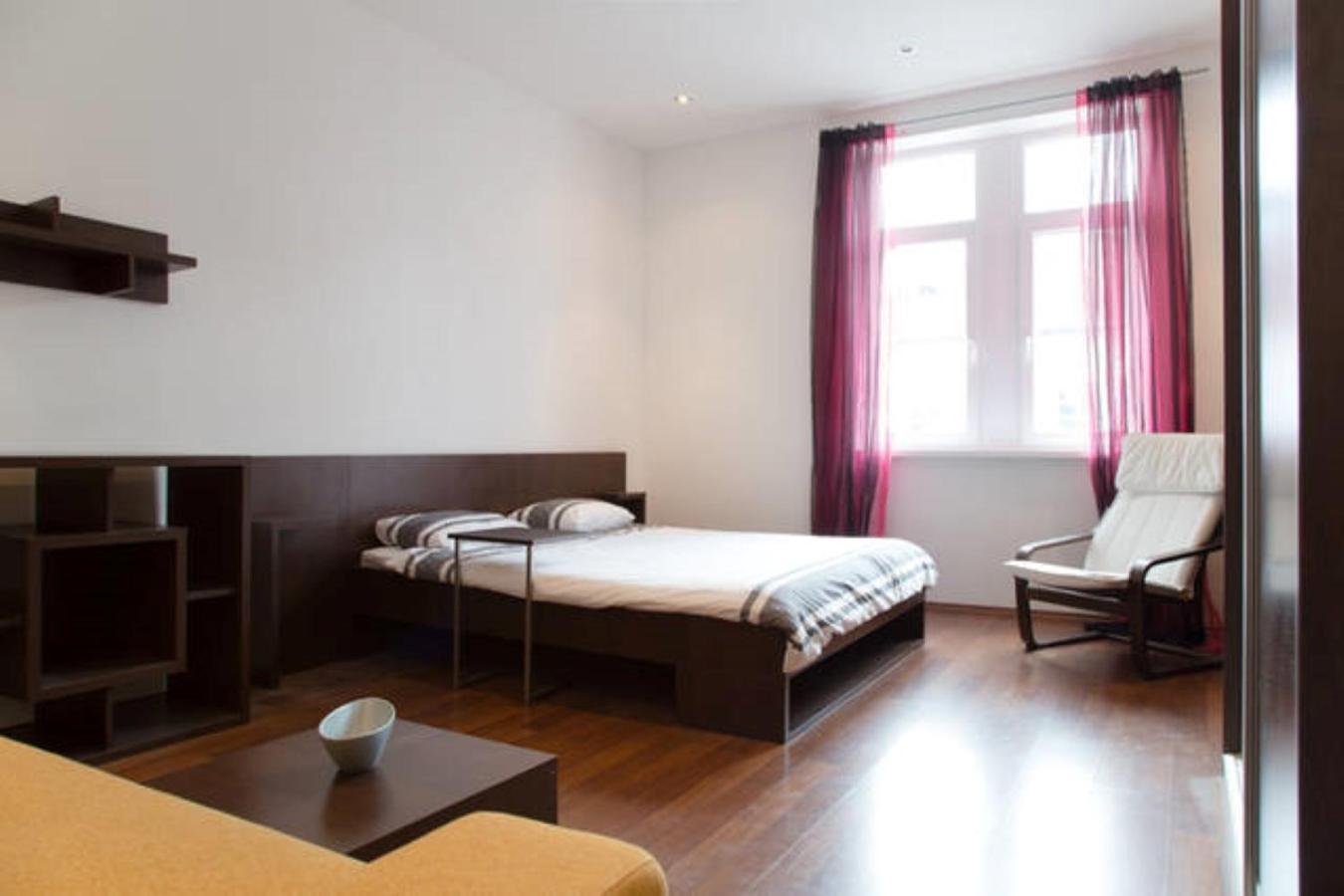 Romantic Central Flat Bratysława Zewnętrze zdjęcie